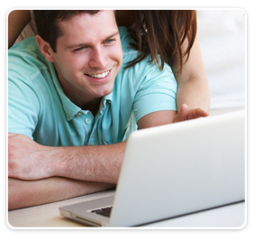 couple-paying-bills-online-dt-17068522.jpg